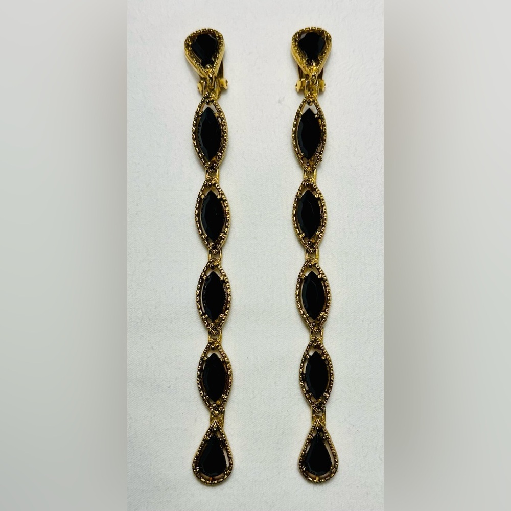 THELMA DEUTSCH Clip-on Drop Earrings - Picture 5 of 6